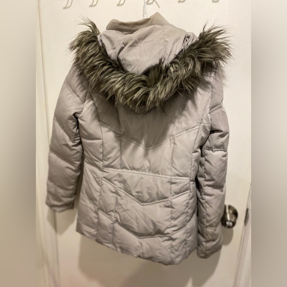 Winter jacket in very good condition - Picture 2 of 5
